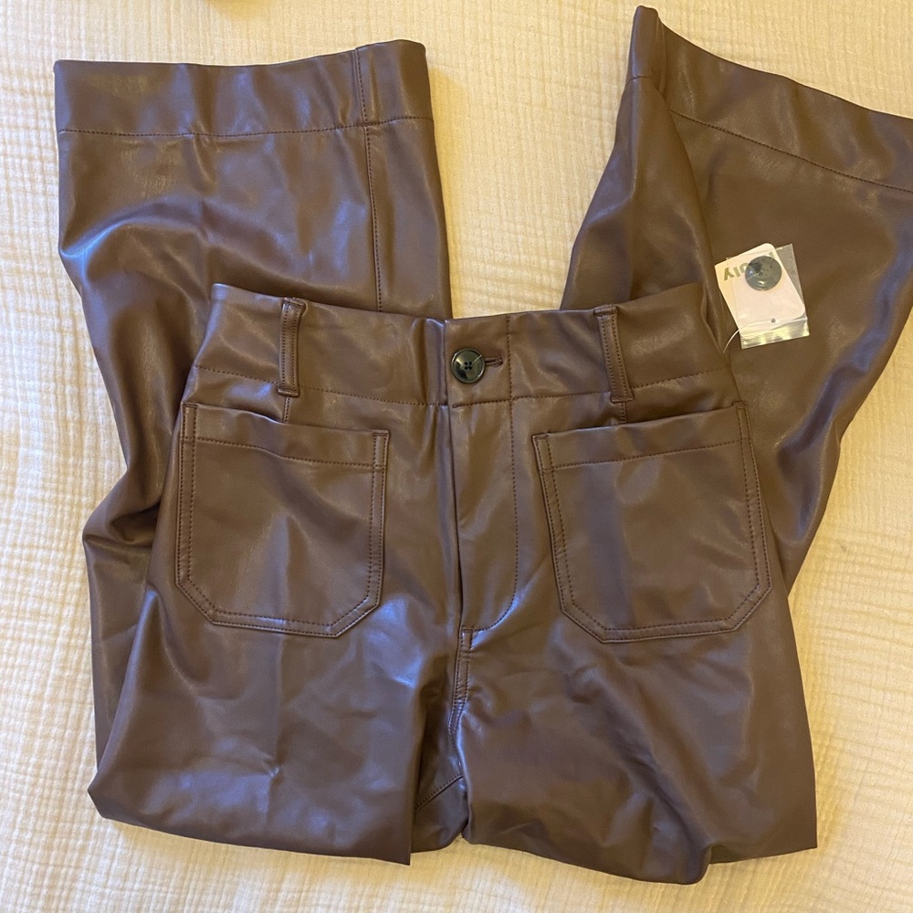 Anthropologie cropped wide-leg Brown Leather Pants sz. 26